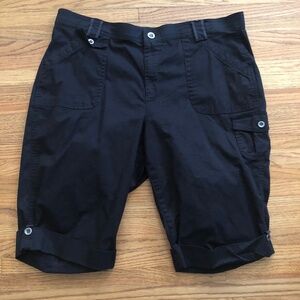 Gloria Vanderbilt Black Shorts